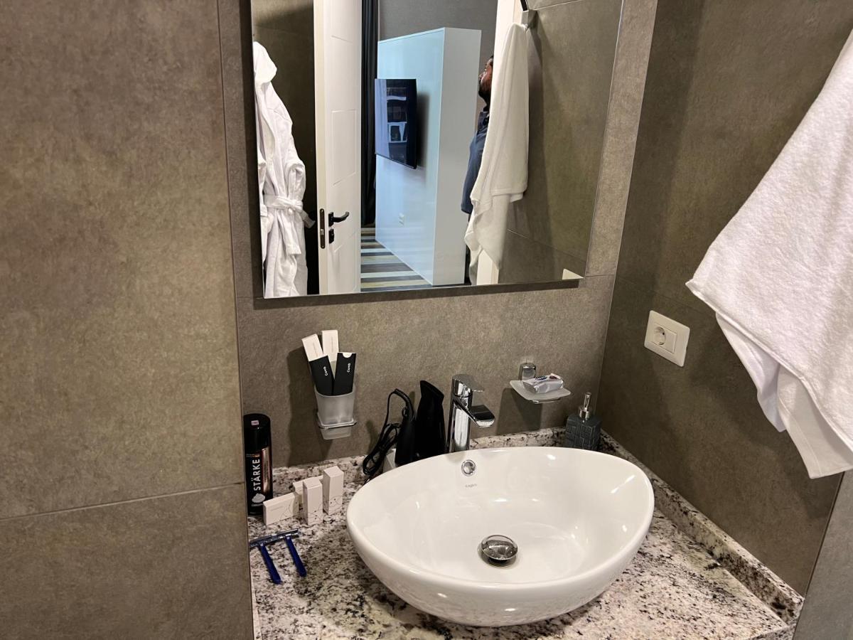 Tumanyan Apartments Yerevan Ngoại thất bức ảnh